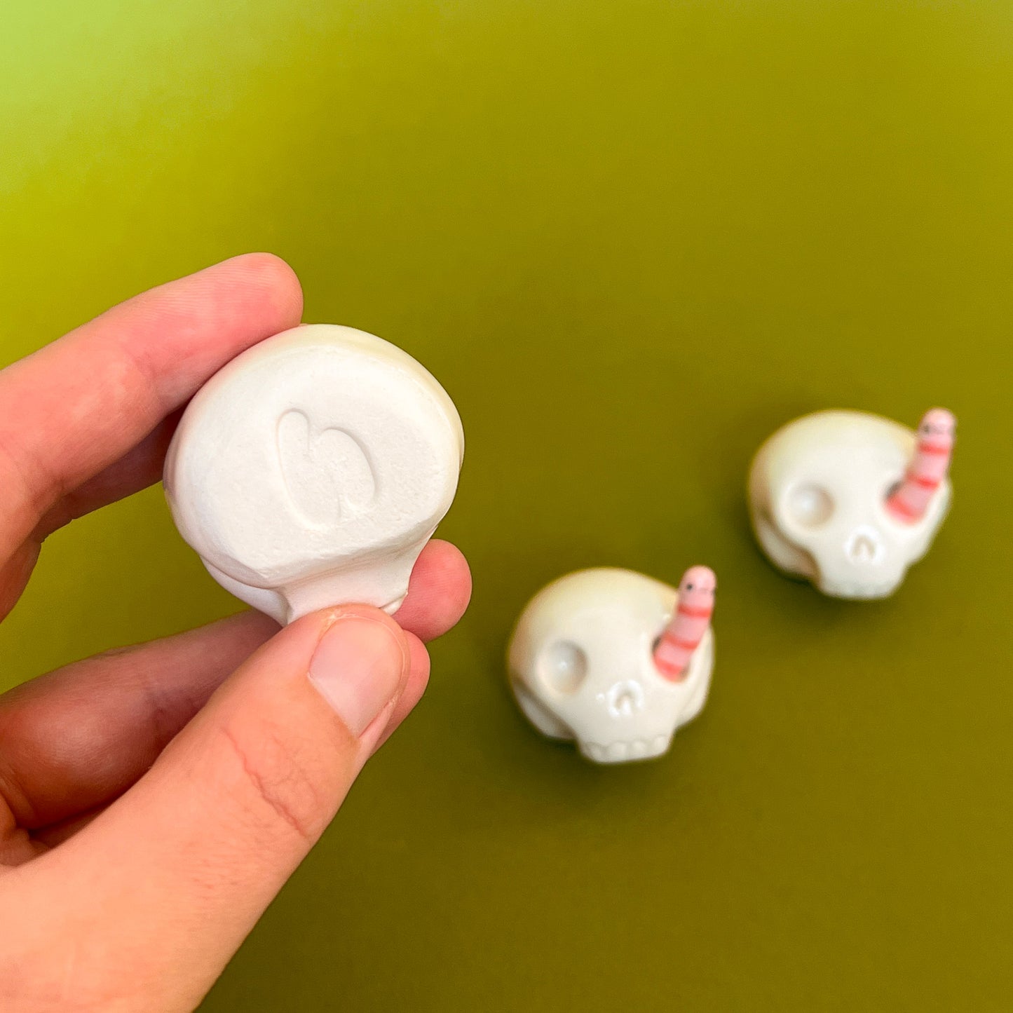 Ceramic Skull & Worm