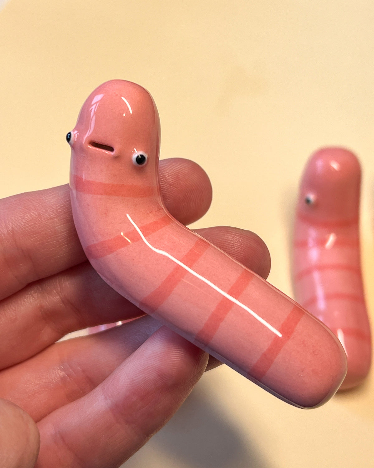 Chubby Worm | SECONDS