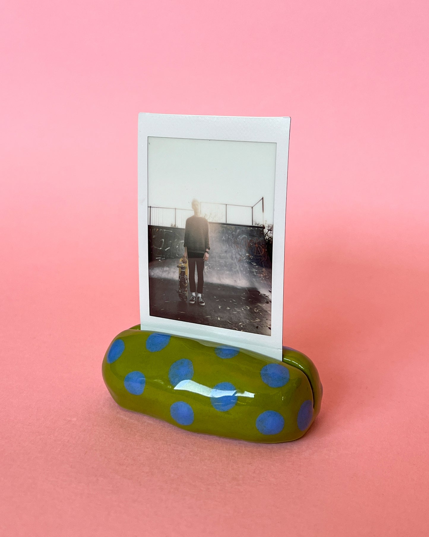 Wobbly Ceramic Photo Holder | Green / Blue